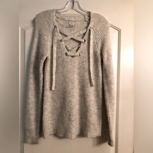 A New Day Knot Cable Loose Knit Sweater - Criss Cross V Neckline Size Small